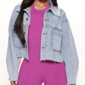 Fashion nova weekender cropped denim jacket - medium wash